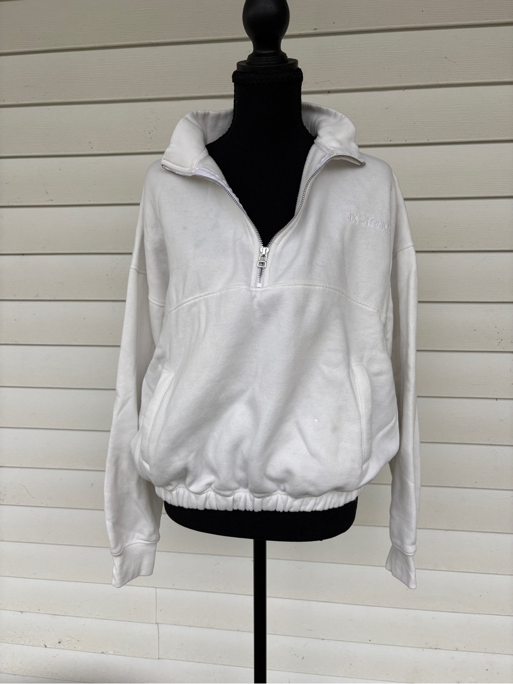 White Quarter-Zip Pullover Sweatshirt - Unbranded
